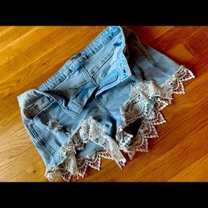 🏝Summer Ready short shorts ☀️